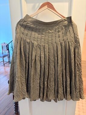 Charles Nolan Women’s Crinkle Skirt